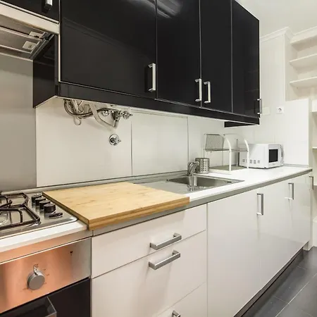 Lejlighed @ Largo Do Carmo *